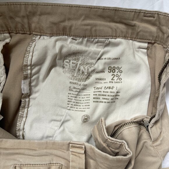 GAP Broken in Straight Khakis, Size 12 - Picture 6 of 7